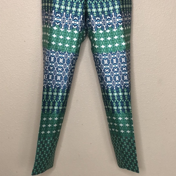 J Crew Collection Multicolored Floral Pattern Crop Pant - Picture 4 of 13